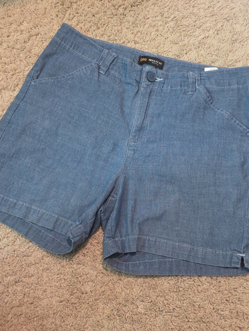 Lee Women's Light Blue Shorts Size 10